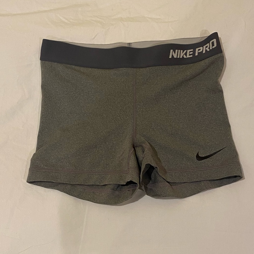 grey nike pros size small